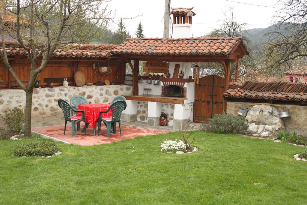 Guest House Bolyarka كوبريفشتيتسا المظهر الخارجي الصورة